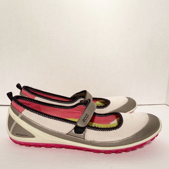 Ecco Shoes - Ecco Women’s Biom Mary Jane Size 41
